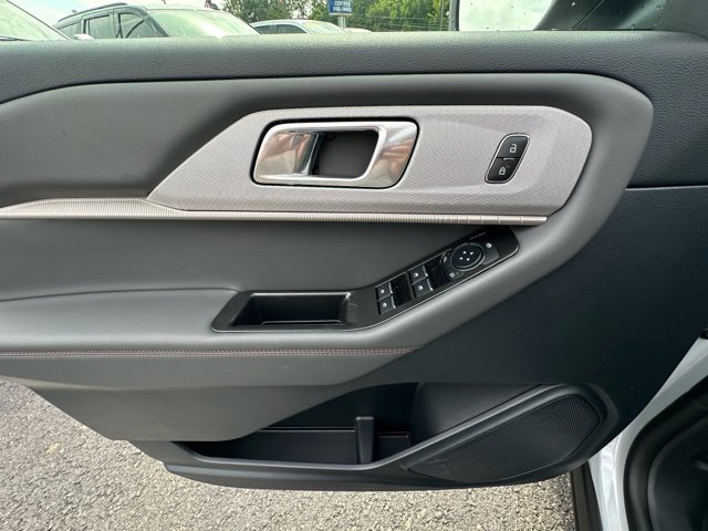 New 2026 Ford Explorer Active w/ Active Comfort Package AWD/4WD image 19