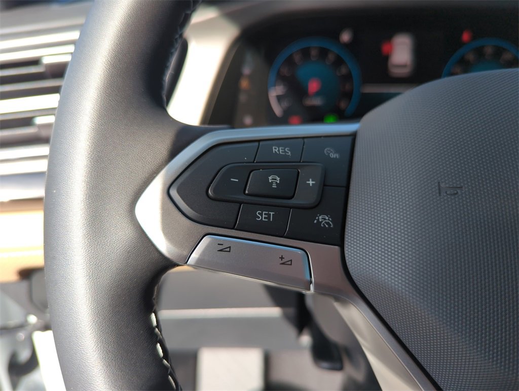 New 2026 Volkswagen Atlas Cross Sport SE image 37