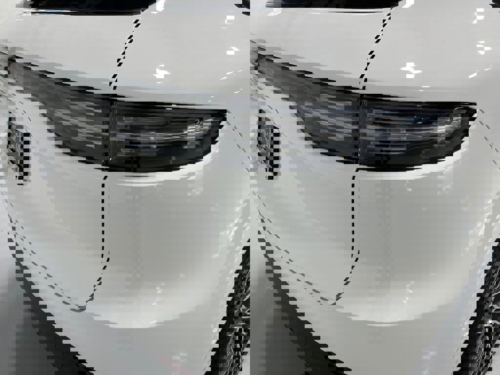 Used 2022 Porsche Cayenne S image 14