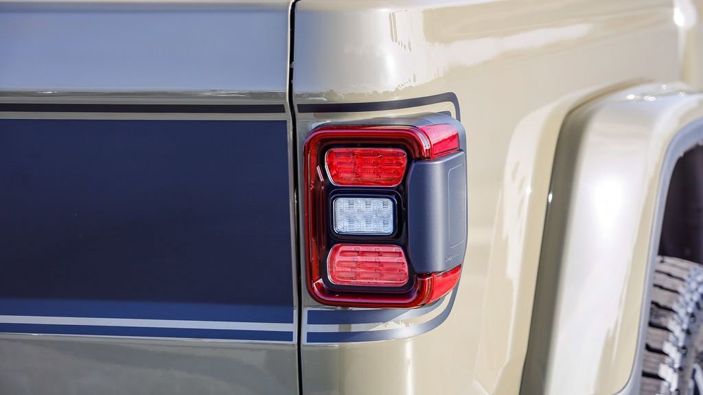 New 2026 Jeep Gladiator Rubicon AWD/4WD image 10