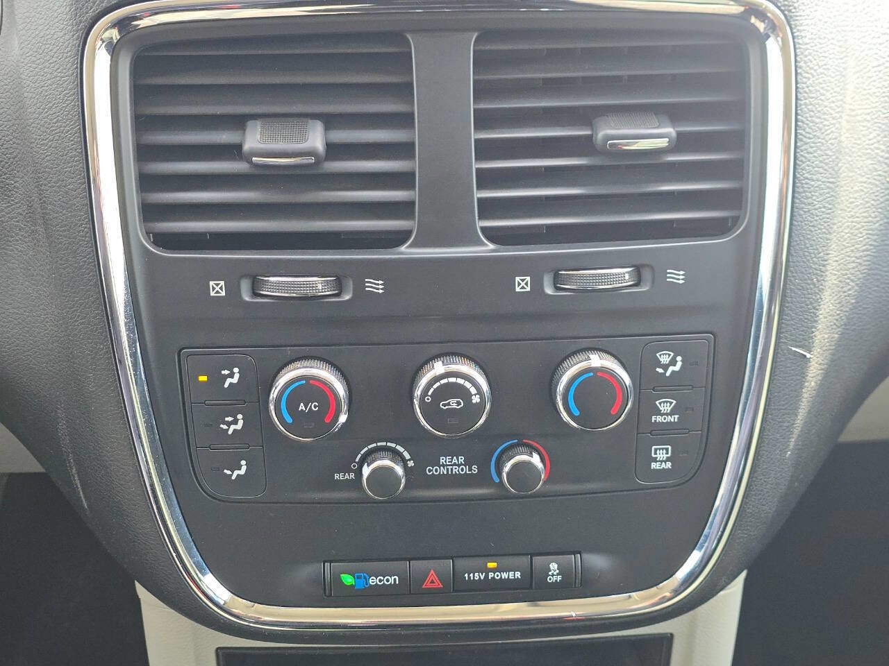 Used 2017 Dodge Grand Caravan SE w/ Power Window Group image 22
