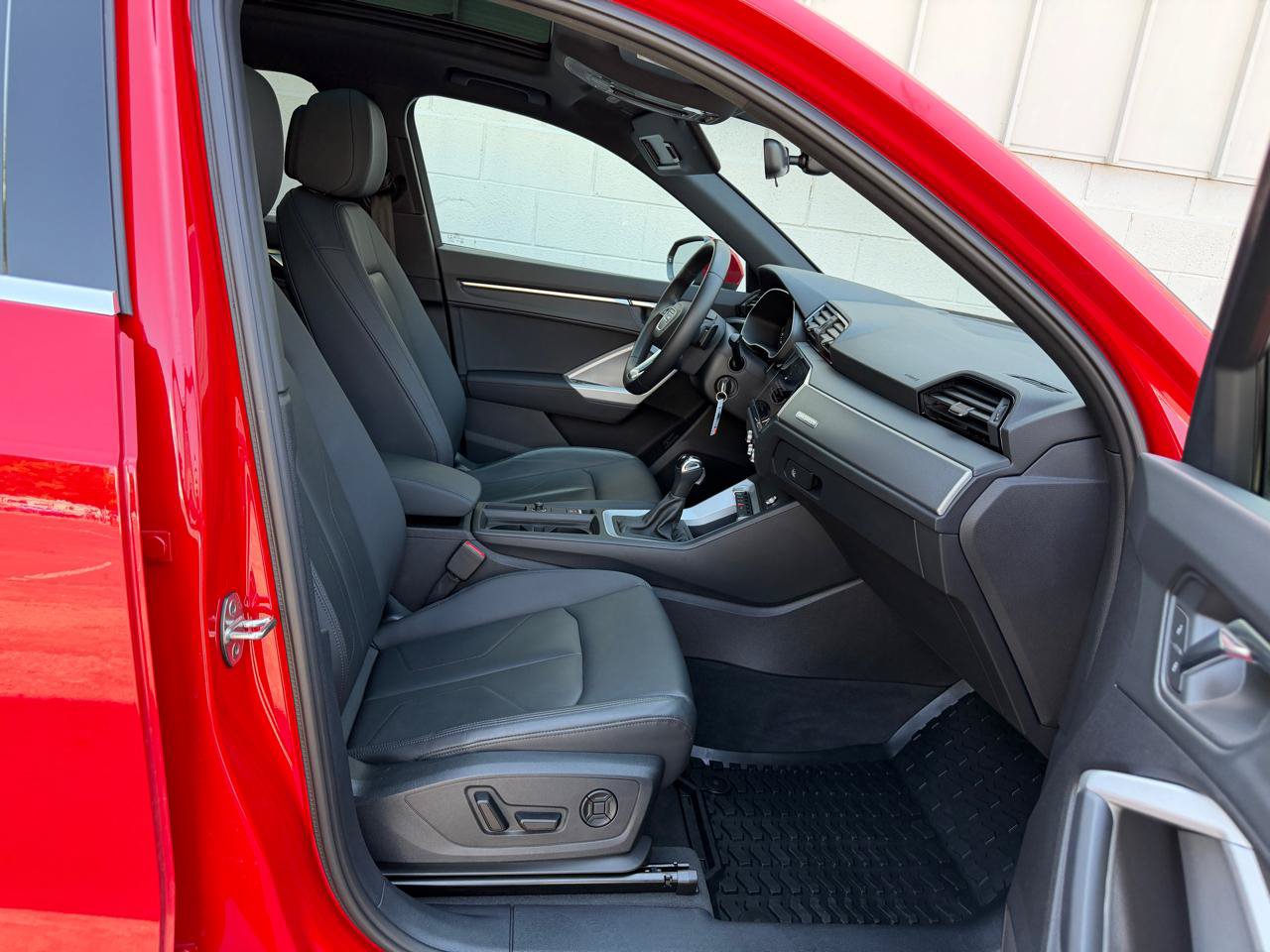 Used 2022 Audi Q3 2.0T Premium AWD/4WD image 22