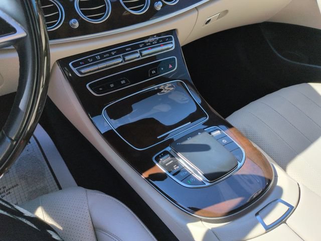 Used 2023 Mercedes-Benz E 350 4MATIC Sedan image 17