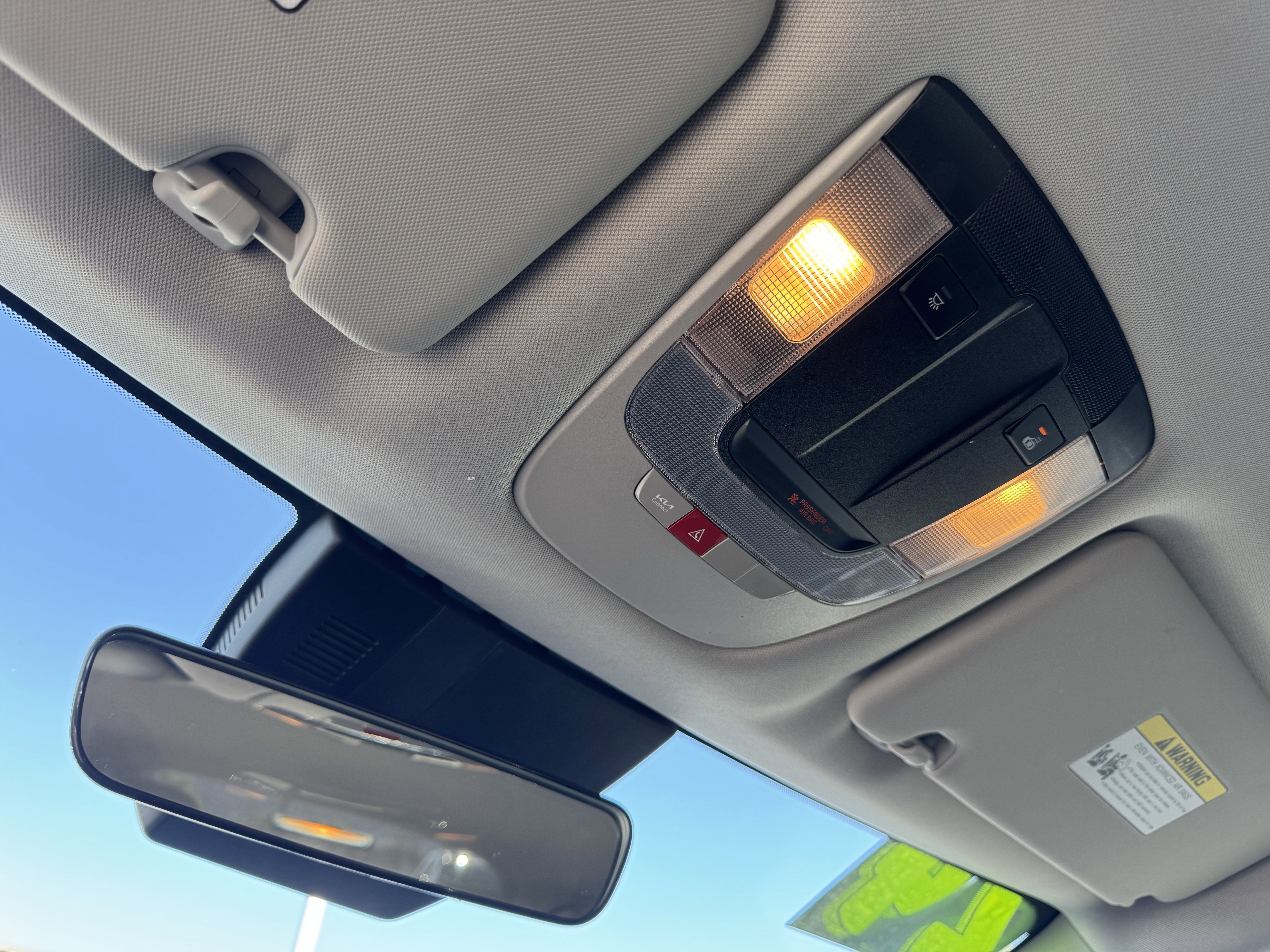 Used 2024 Kia Sportage EX image 31