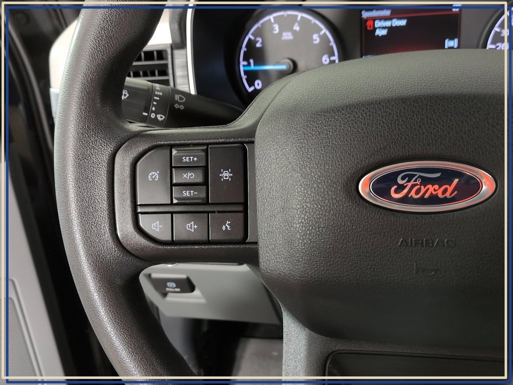 Used 2021 Ford F150 XLT AWD/4WD image 22