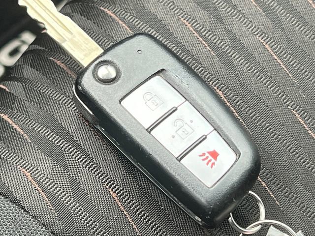 Used 2020 Nissan Rogue SV image 27