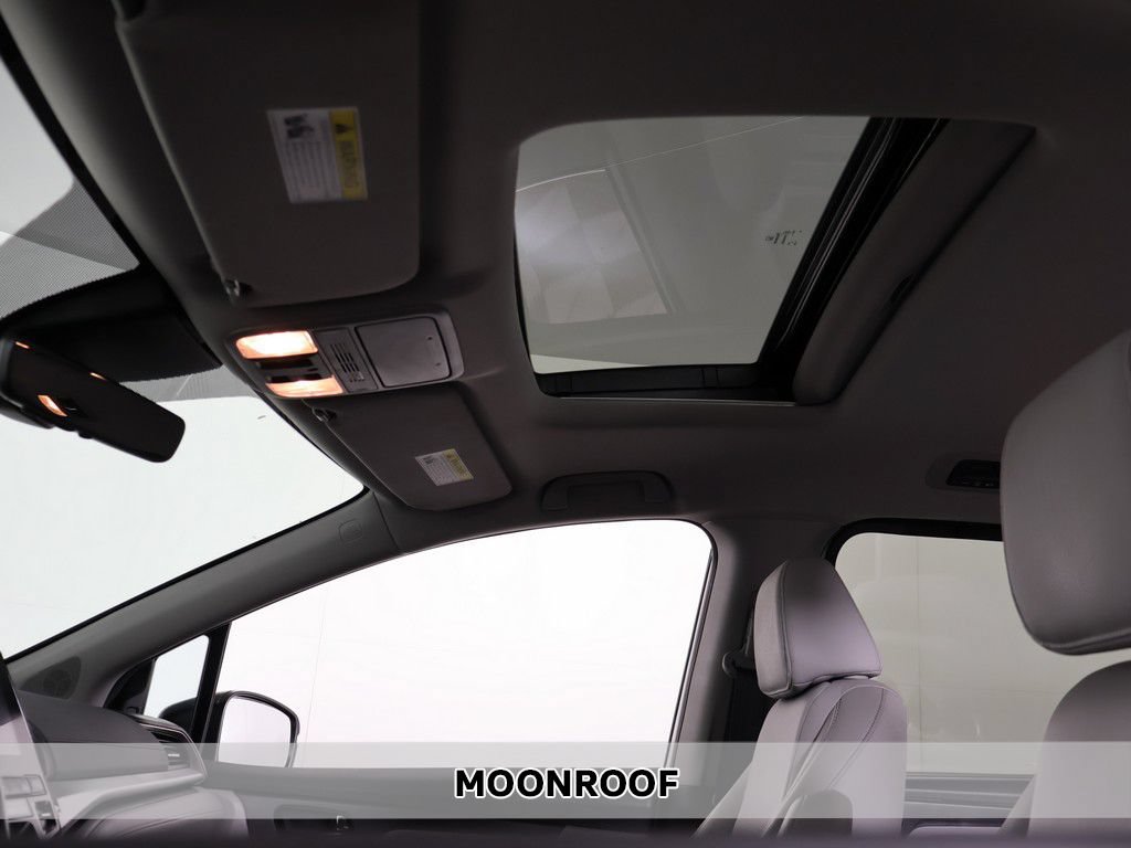 Used 2024 Honda Odyssey EX-L image 3