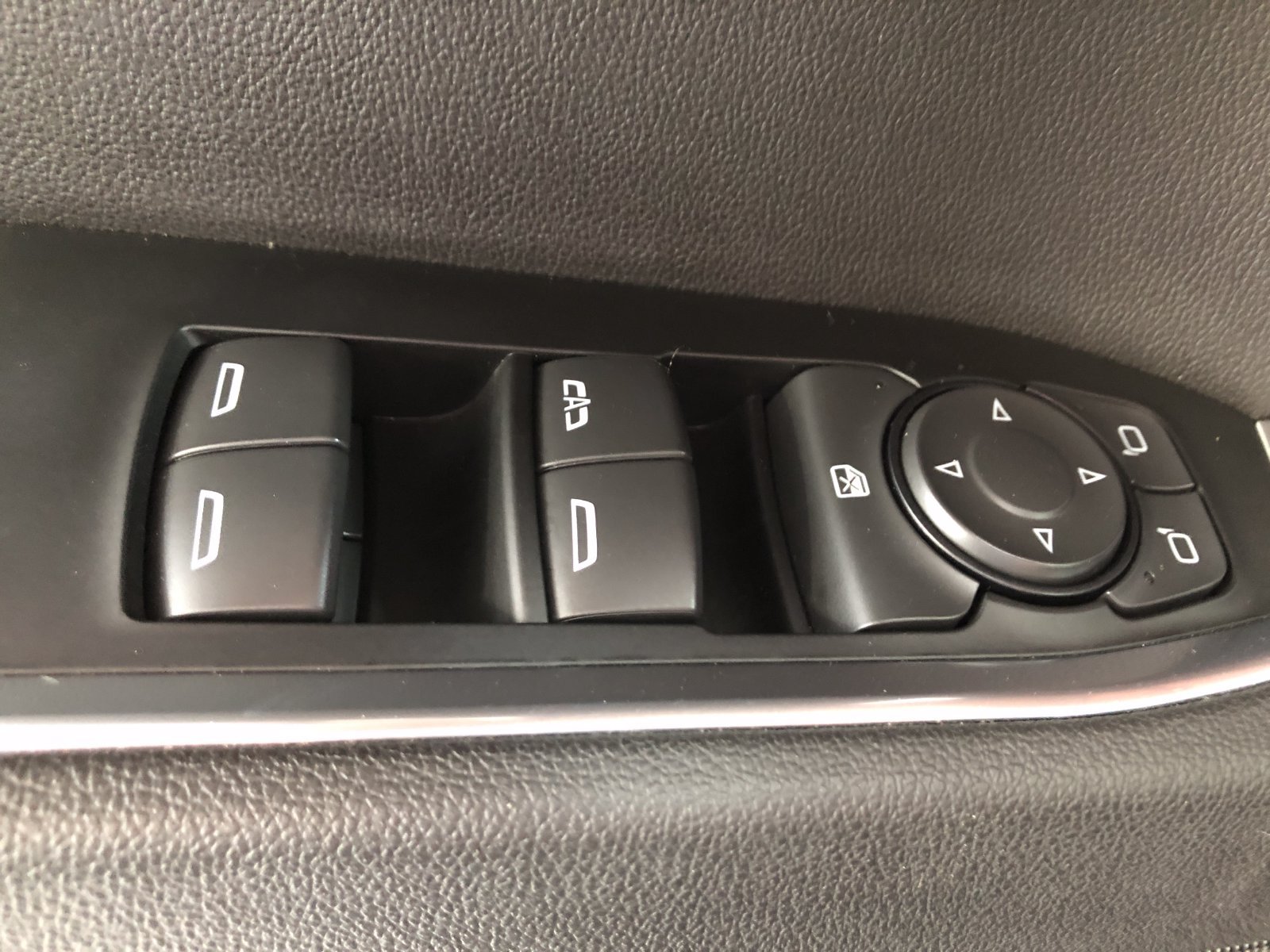 Used 2026 Chevrolet Silverado 1500 LT AWD/4WD image 34