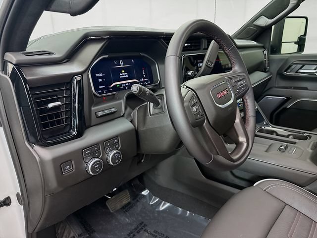 Used 2026 GMC Sierra 2500 AT4X AWD/4WD image 10