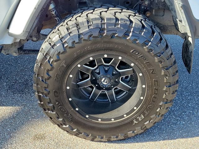 Used 2020 Jeep Gladiator Overland w/ Popular Equipment Package AWD/4WD image 7