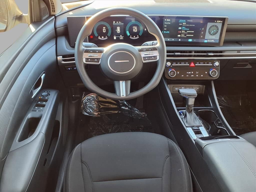 Used 2025 Hyundai Tucson SEL image 4