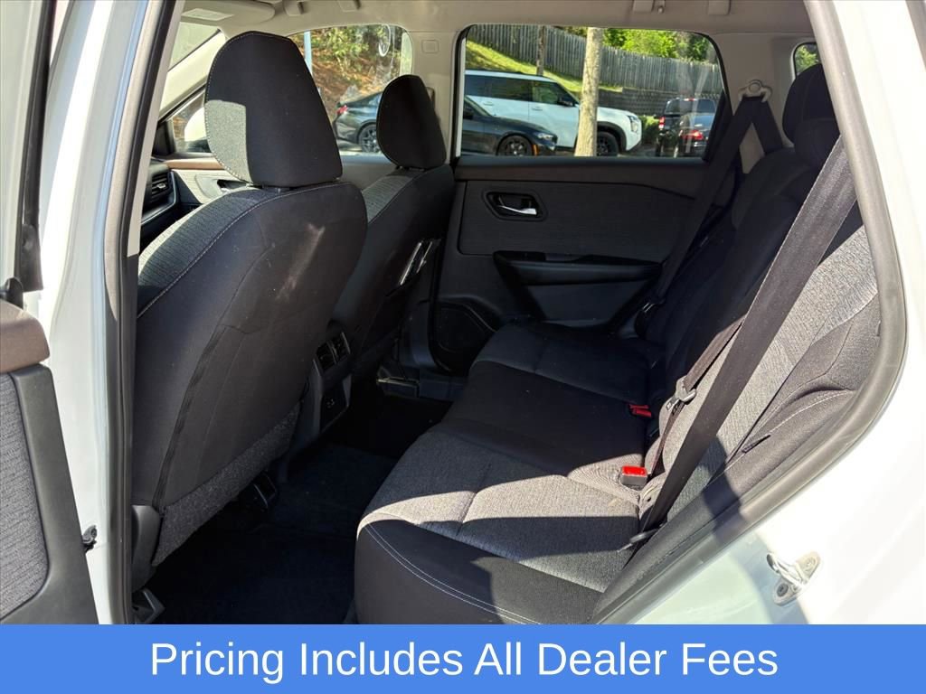 Used 2023 Nissan Rogue SV AWD/4WD image 22