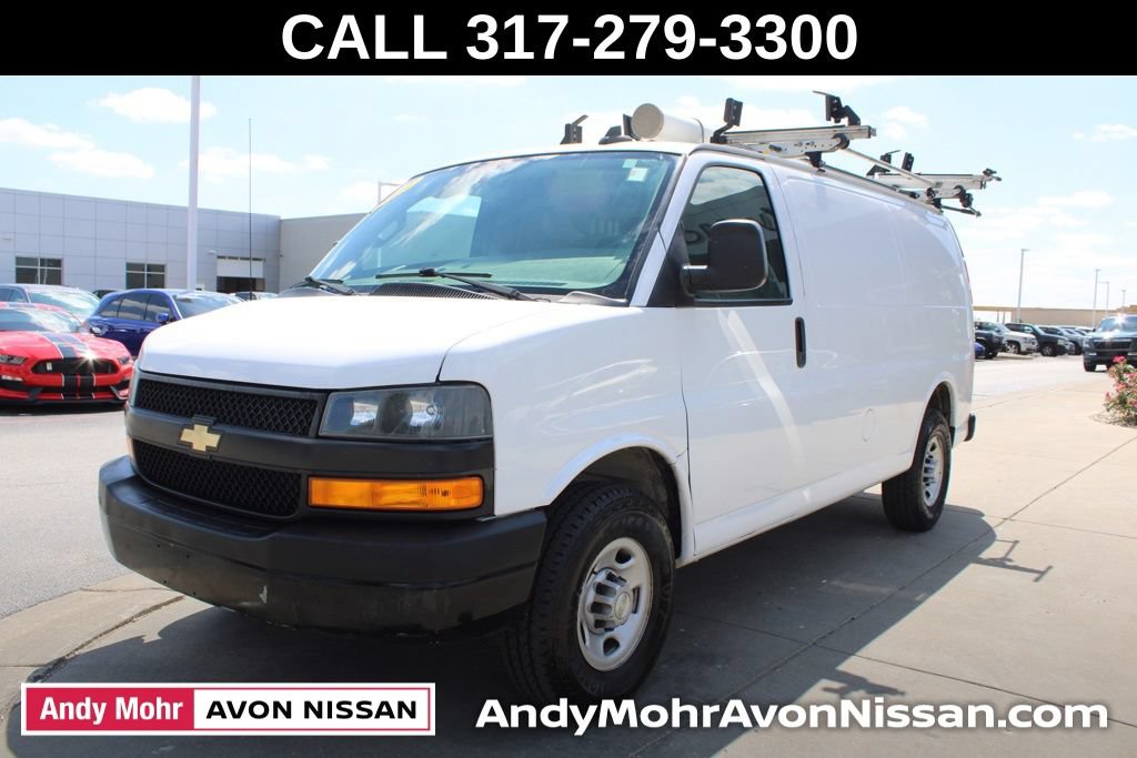 Used 2021 Chevrolet Express 2500 w/ Driver Convenience Package RWD image 3