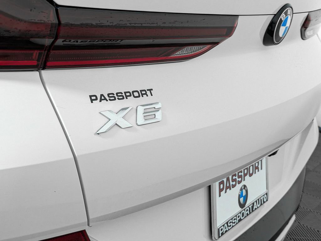 Certified 2023 BMW X6 xDrive40i w/ M Sport Package AWD/4WD image 14