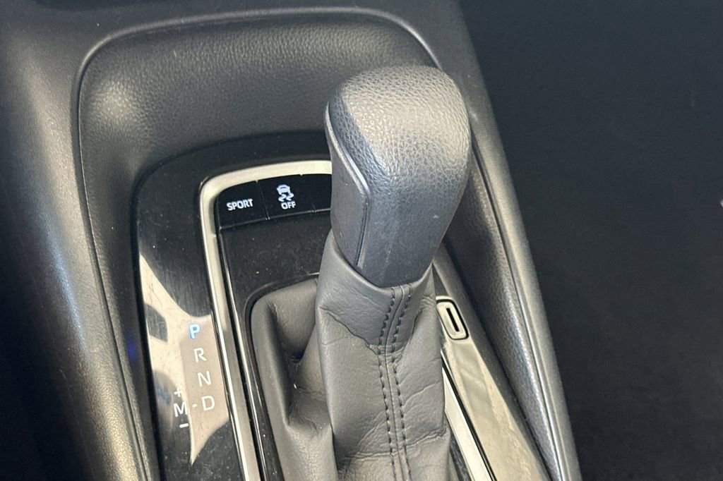 Used 2022 Toyota Corolla SE w/ Carpet Mat Package (TMS) image 23