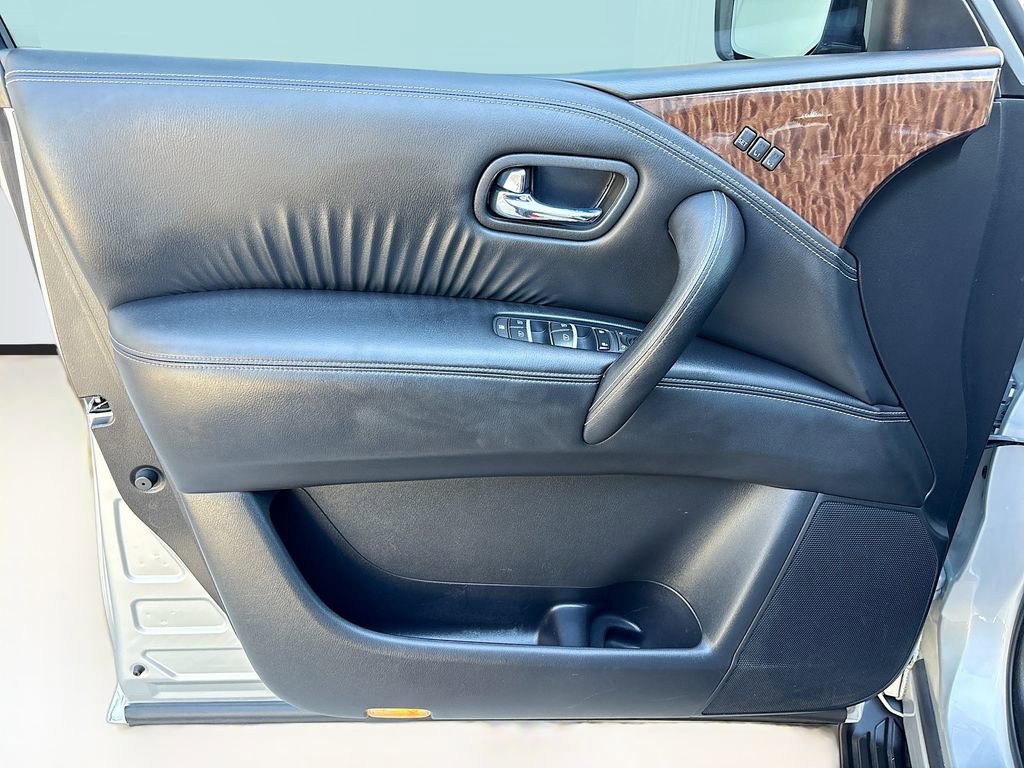 Used 2017 Nissan Armada Platinum image 25