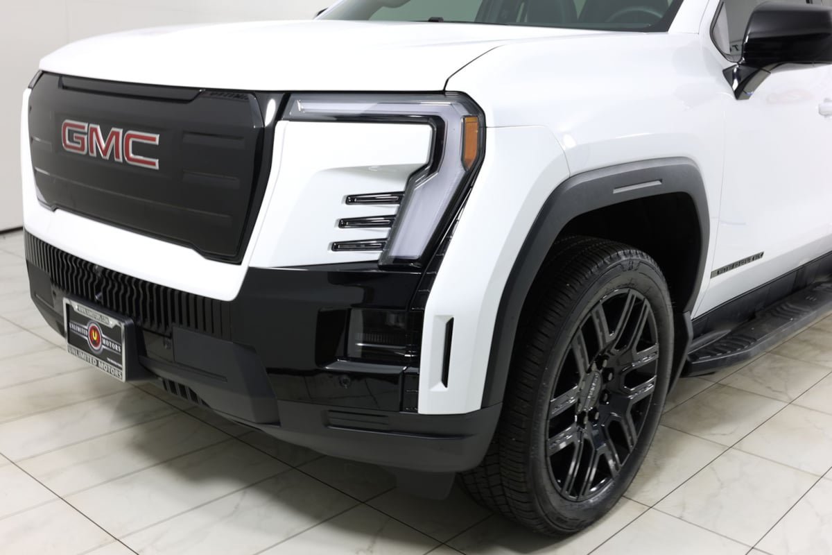 Used 2026 GMC Sierra EV Elevation w/ LPO, Elevation Dark Package AWD/4WD image 44