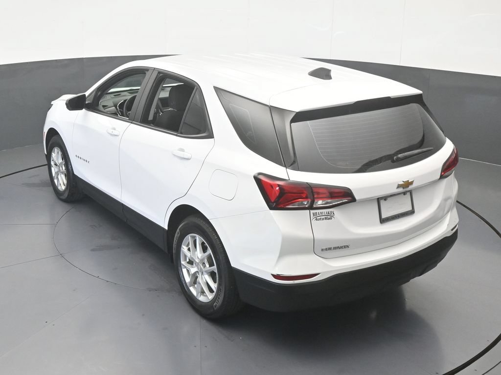 Used 2023 Chevrolet Equinox LS FWD image 48