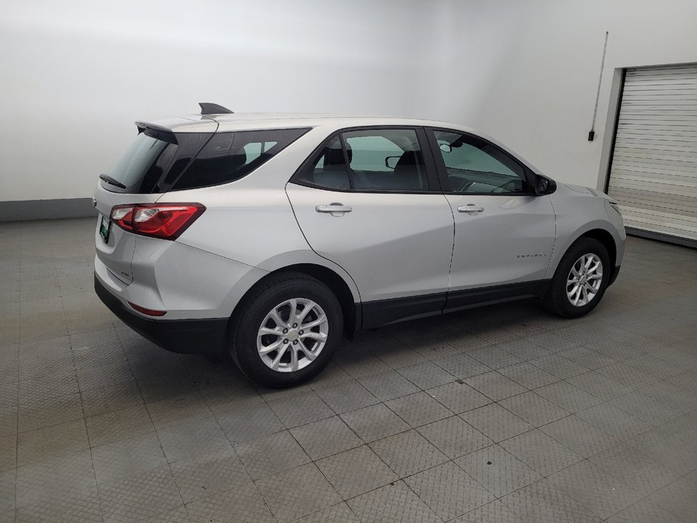 Used 2021 Chevrolet Equinox LS AWD/4WD image 10