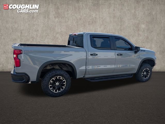 Used 2025 Chevrolet Silverado 1500 ZR2 w/ Technology Package image 9
