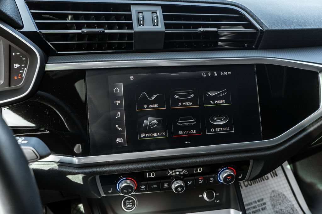 Used 2022 Audi Q3 2.0T Premium AWD/4WD image 18