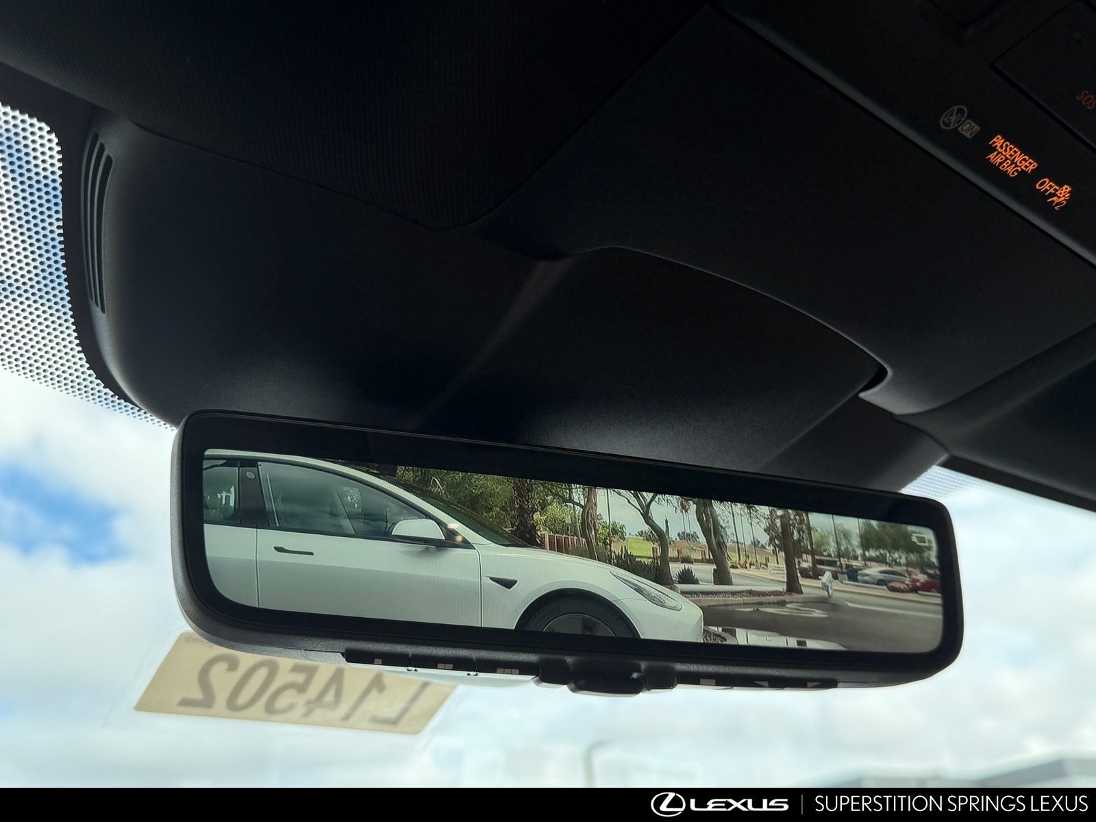 New 2026 Lexus ES 350e w/ Cold Area Package FWD image 36