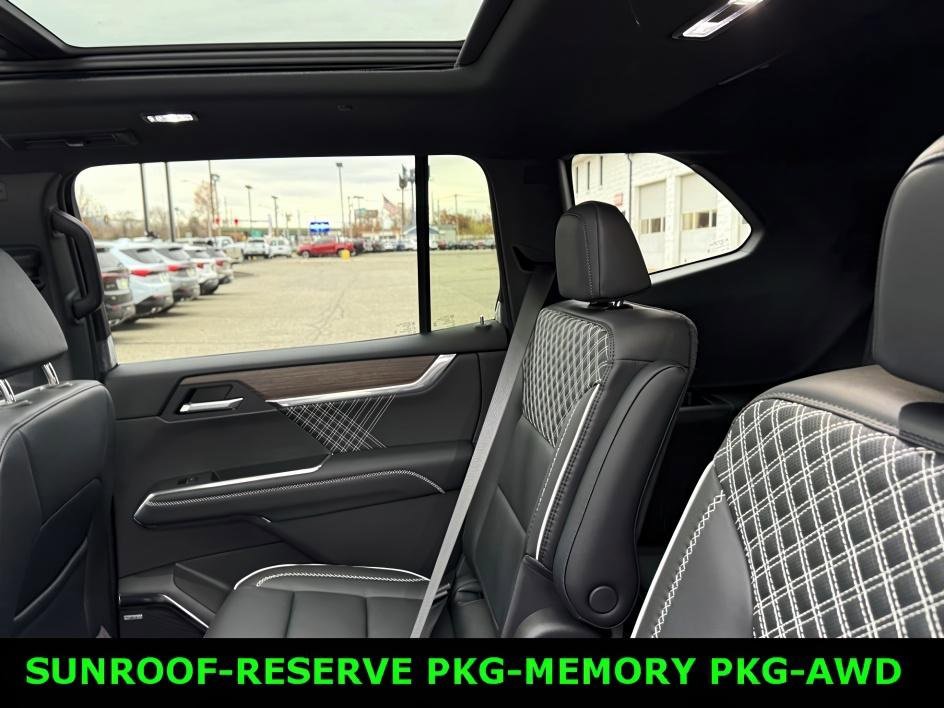 New 2026 GMC Acadia Denali image 9