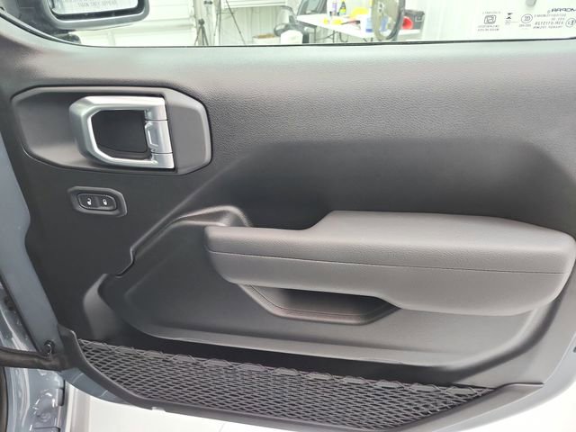 New 2026 Jeep Gladiator Willys AWD/4WD image 33