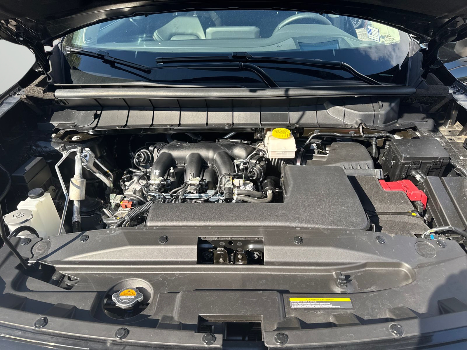 Certified 2025 Nissan Pathfinder Platinum w/ Cargo Package FWD image 46