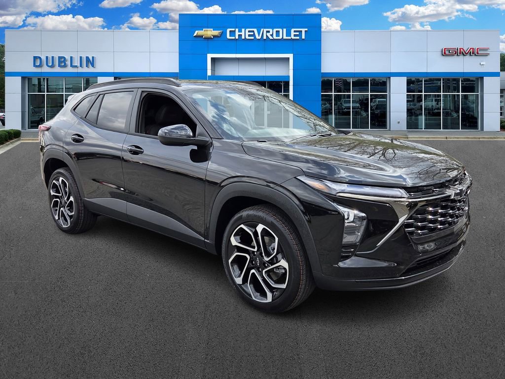 New 2026 Chevrolet Trax RS w/ Sunroof Package