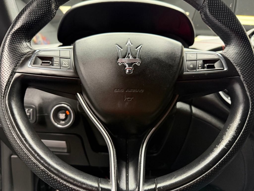 Used 2021 Maserati Ghibli S RWD image 23