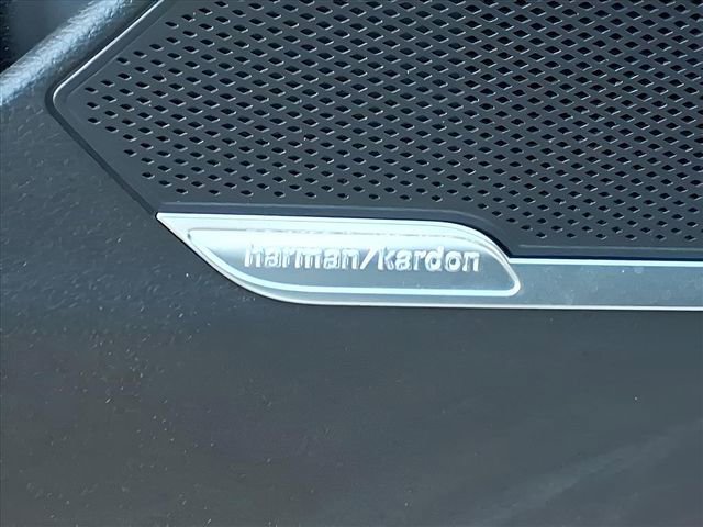 Used 2025 Kia Sportage SX image 21