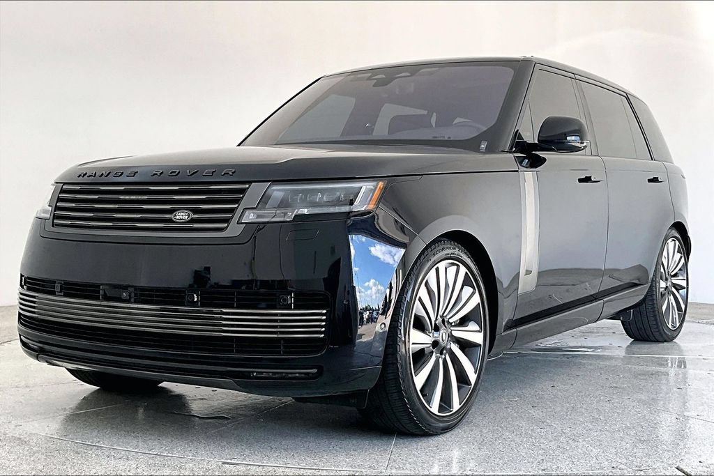 Used 2023 Land Rover Range Rover SV AWD/4WD image 14
