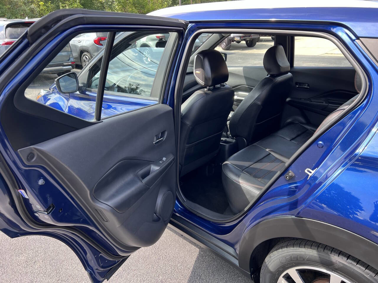 Used 2019 Nissan Kicks SR w/ SR Premium Package image 20