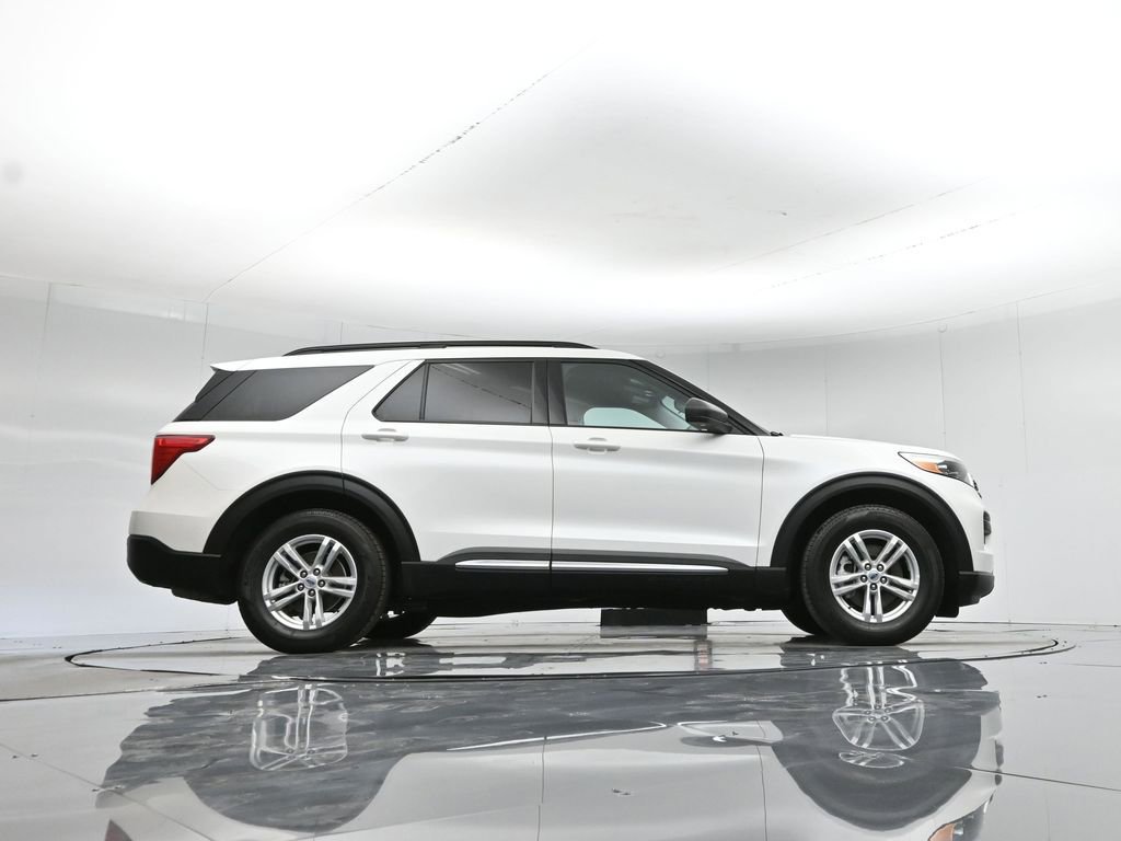 Certified 2023 Ford Explorer XLT image 51