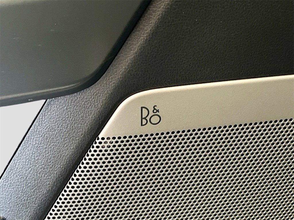 Used 2025 Ford F150 Lariat w/ FX4 Off-Road Package image 19