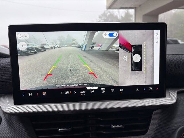 Used 2025 Ford Explorer ST-Line w/ Premium Package image 27