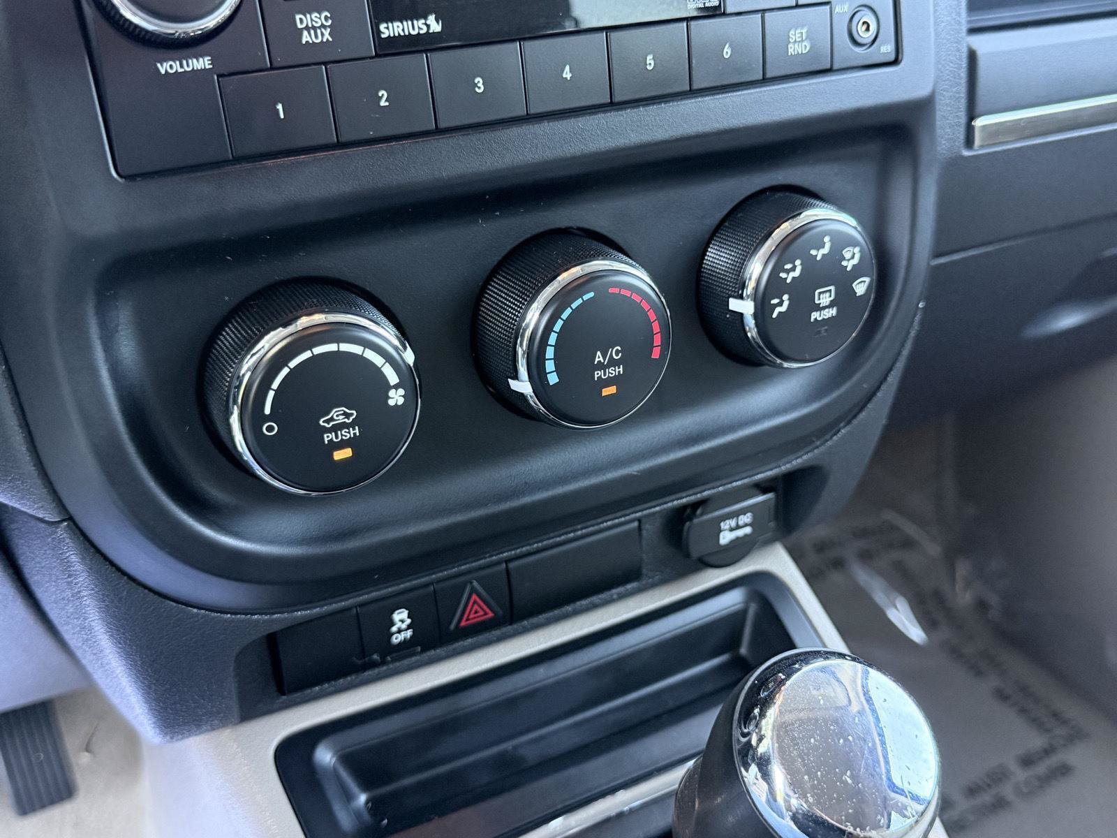 Used 2013 Jeep Patriot Sport w/ PWR Value Group FWD image 14