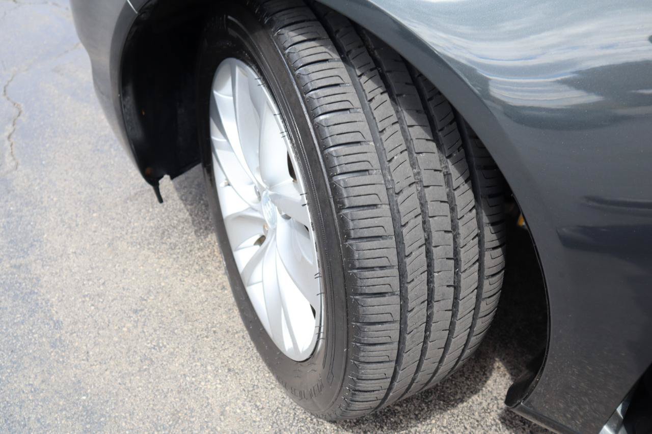 Used 2015 Buick Regal FWD image 19