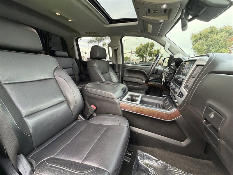 Used 2017 GMC Sierra 2500 SLT w/ Driver Alert Package image 48