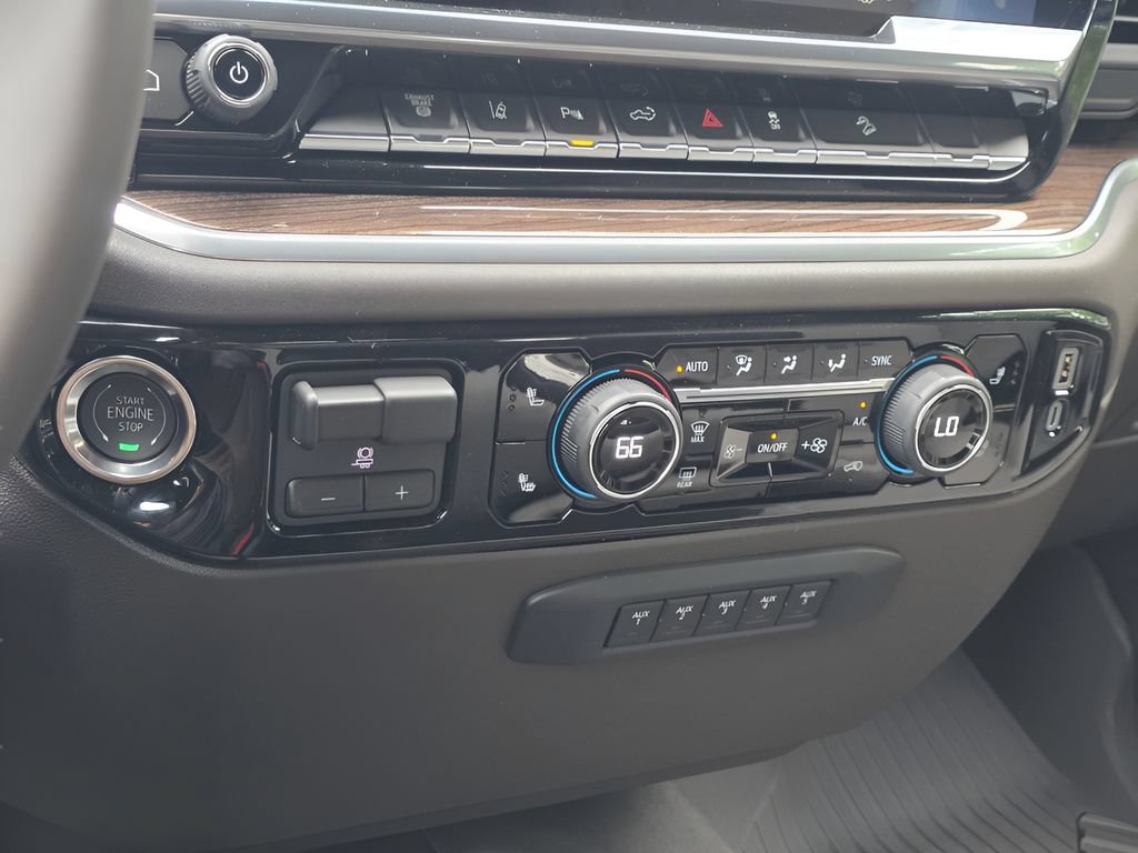 New 2026 Chevrolet Silverado 3500 LT w/ Texas Edition AWD/4WD image 24