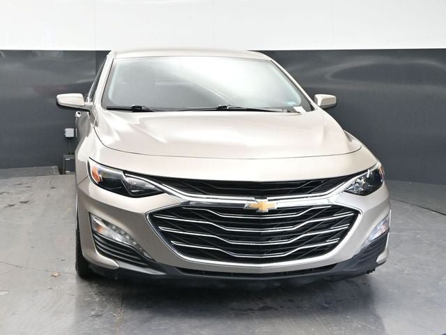 Used 2024 Chevrolet Malibu LT FWD image 3