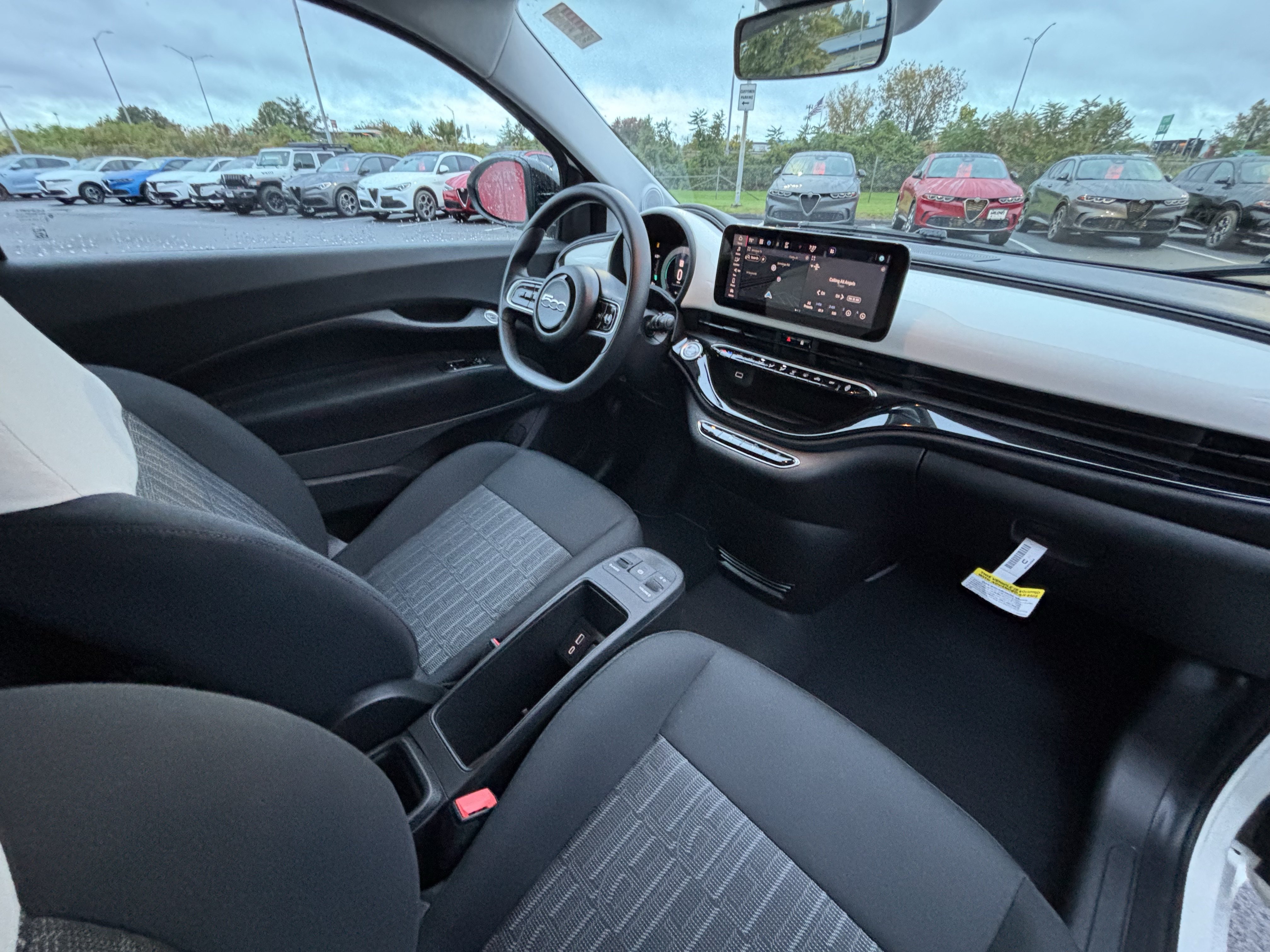 New 2026 FIAT 500 e FWD image 30