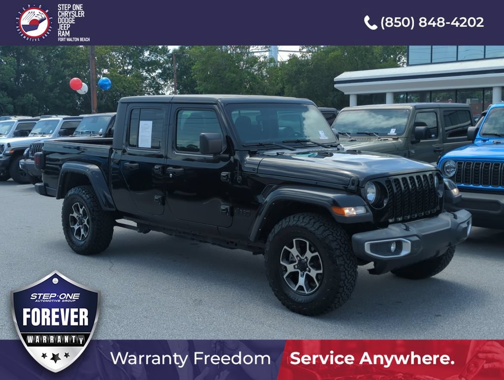 Used 2022 Jeep Gladiator Sport AWD/4WD image 8