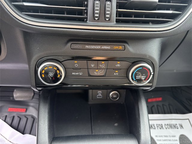 Used 2021 Ford Escape SE image 22