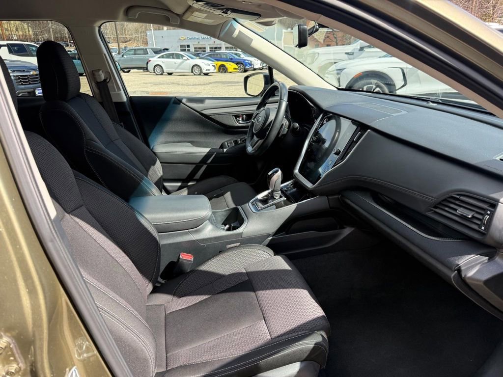 Used 2022 Subaru Outback Premium image 20