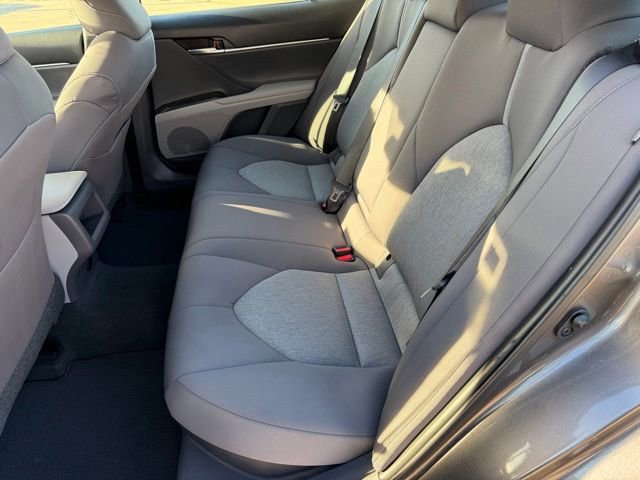 Used 2021 Toyota Camry LE image 12