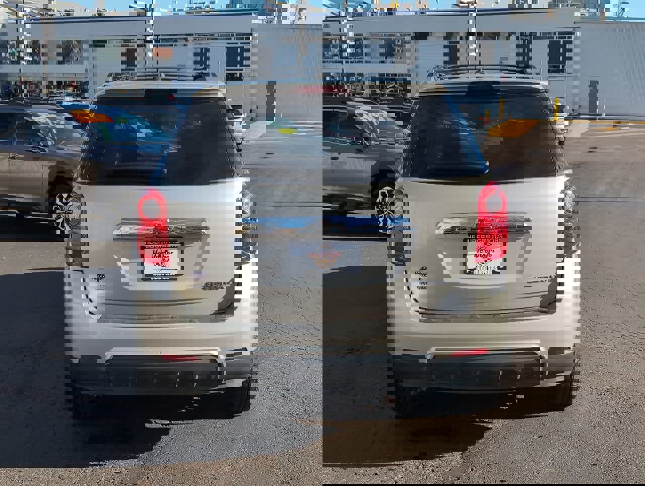 Used 2015 Chevrolet Equinox LT w/ Driver Convenience Package image 6