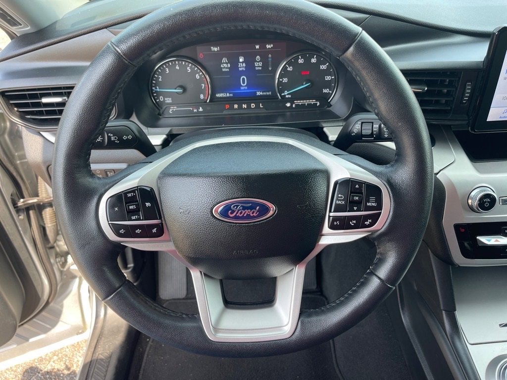 Used 2022 Ford Explorer XLT w/ Class IV Trailer Tow Package image 9