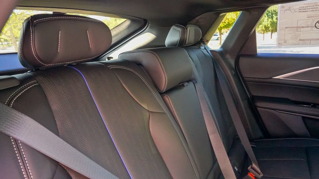 New 2026 Cadillac Lyriq Sport RWD image 10
